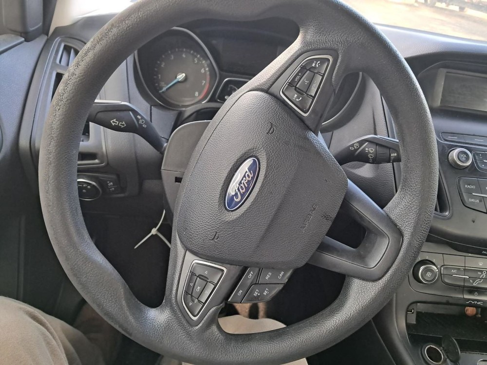 FOCUS 2018 Glove Box 4892054