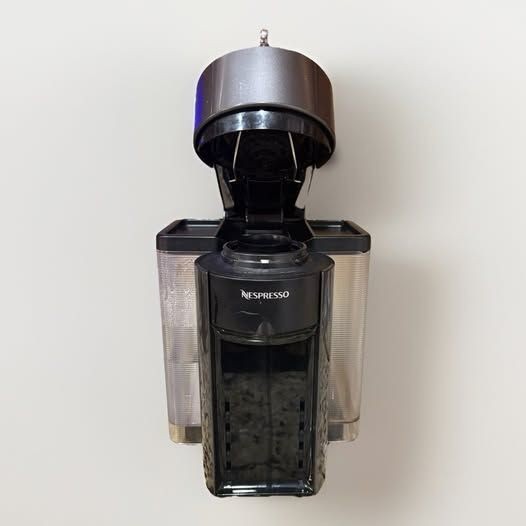 De'Longhi Nespresso Evoluo Coffee & Espresso Machine