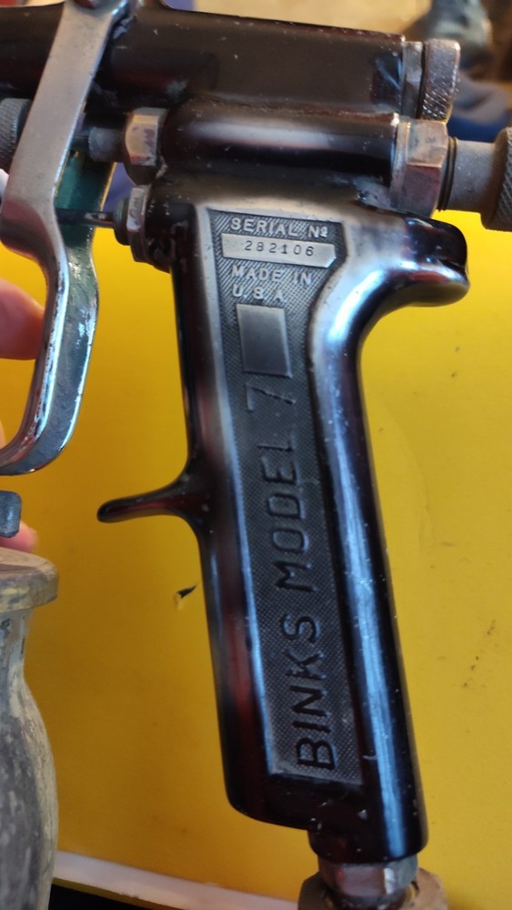 Binks no 7 paint gun