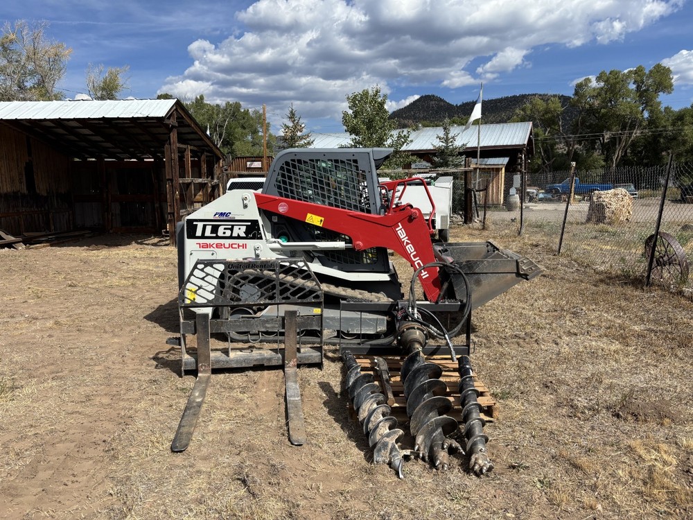 2024 Takeuchi skidsteer TLR6 with bits