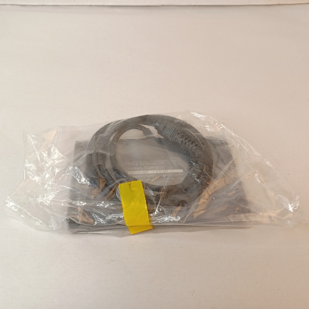 Sony Title Generator TGR-750