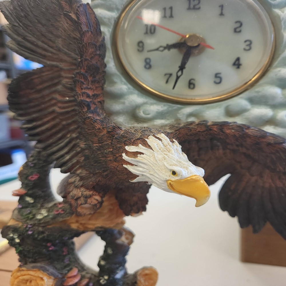 Jenkins Enterprises Eagle Tabletop Clock Figurine Statue Decor Display