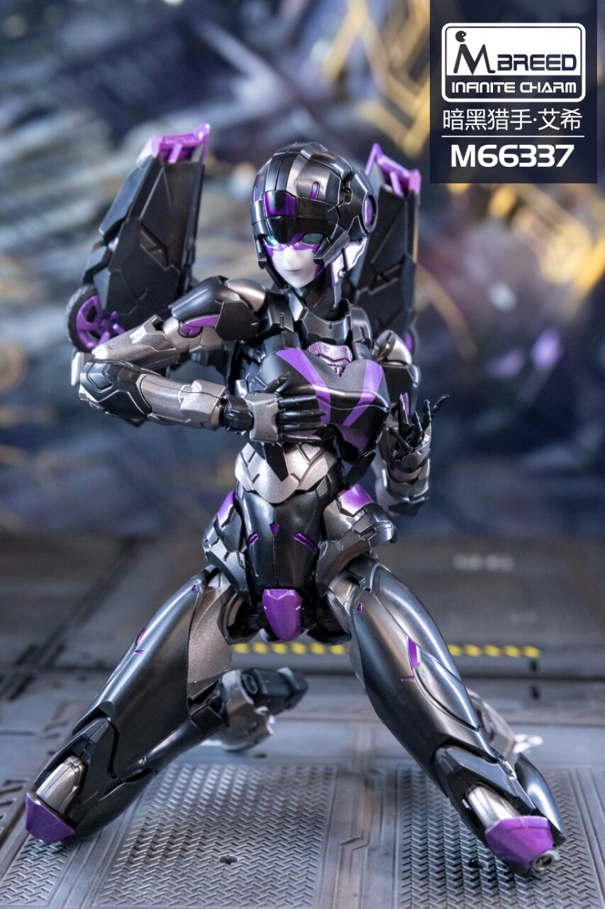 DARKENED SKYE AICY Arcee Assembled Model Transformable Toys Action Figure M66337