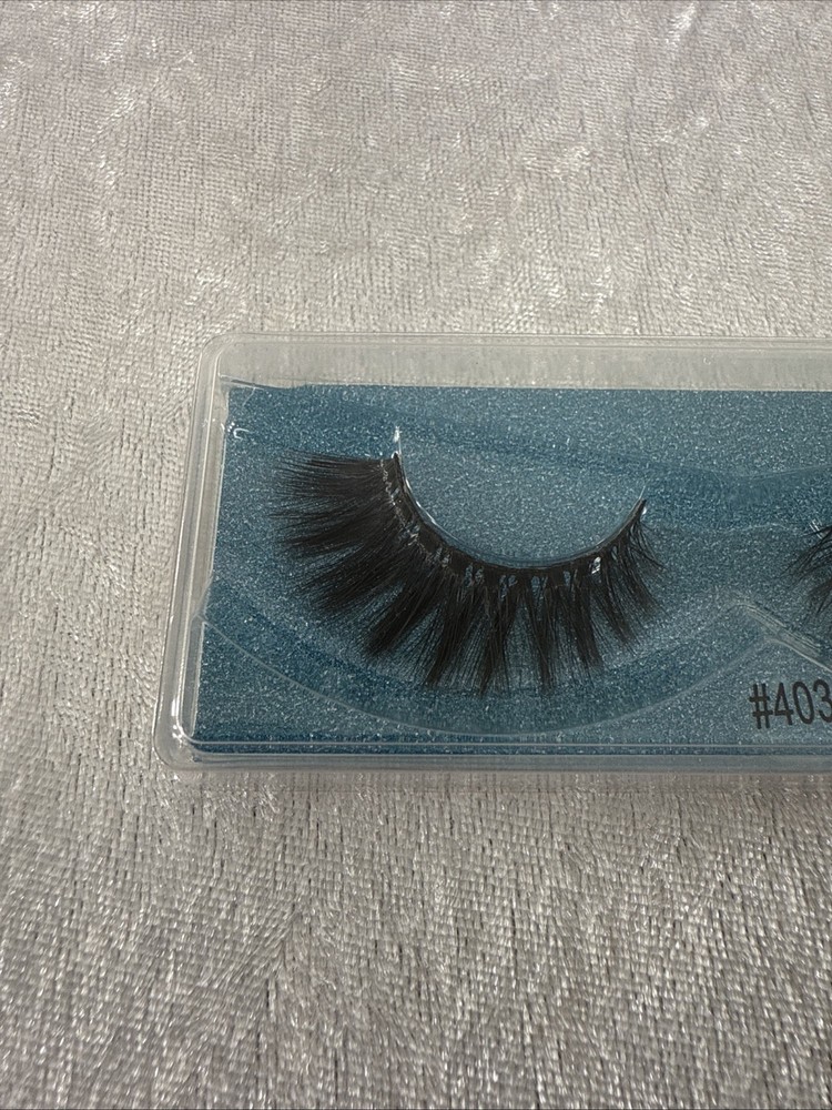 false eyelashes #403