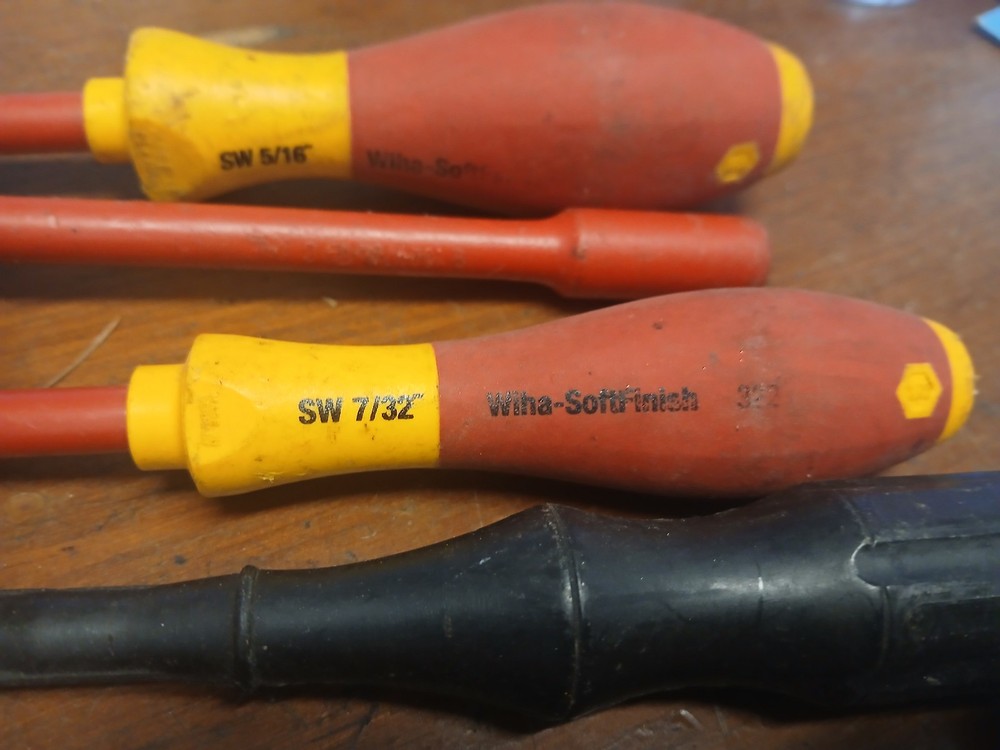 Insulated Tool Set Wiha plus Unbranded 29 pieces
