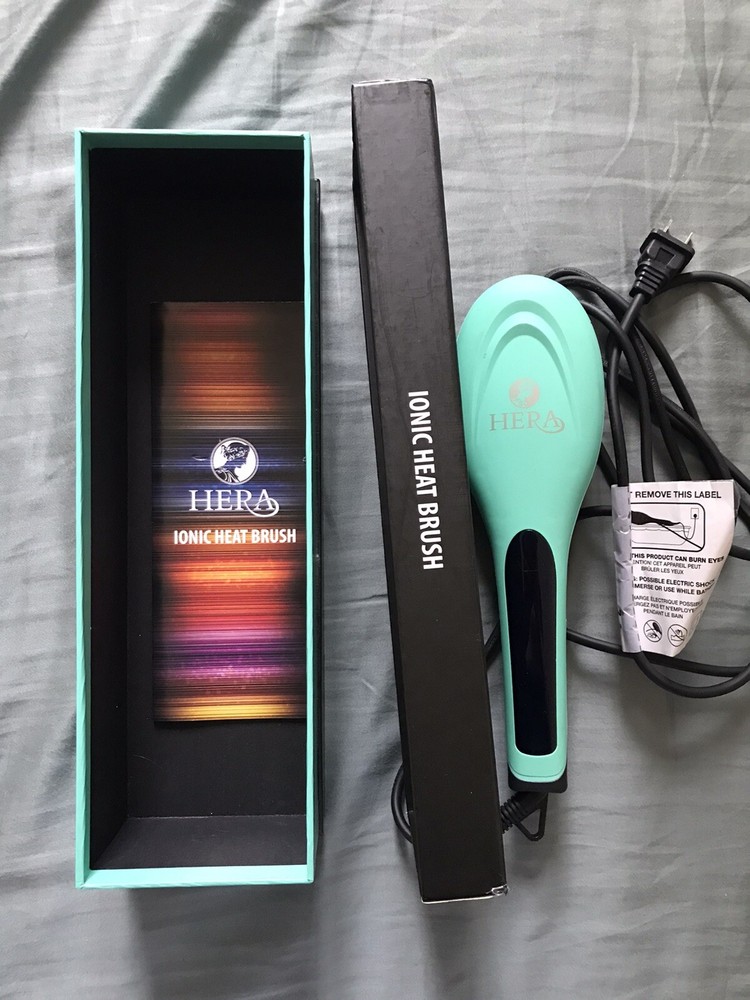 Hera Ionic Heat Brush with LCD Display Teal and black