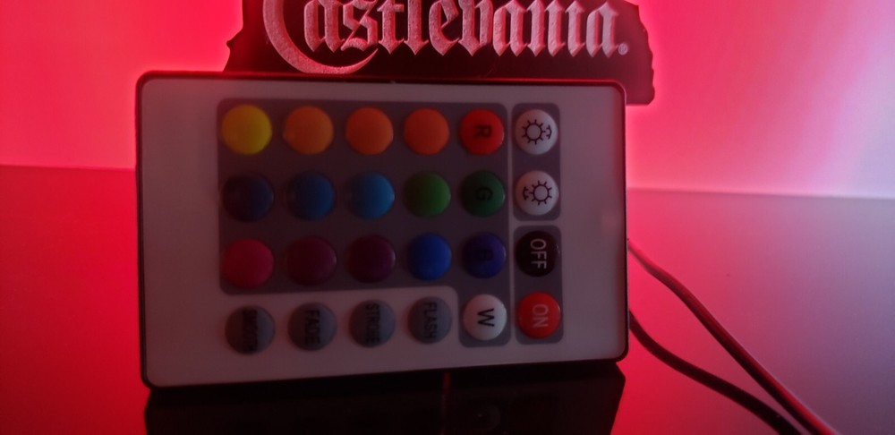 Castlevania light with remote (show it off) crackle base 8 different colors