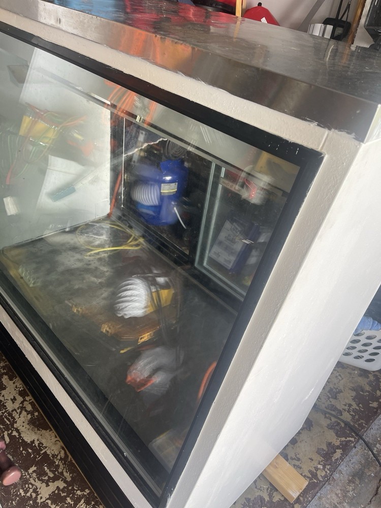 Refrigerated Case, 4ft