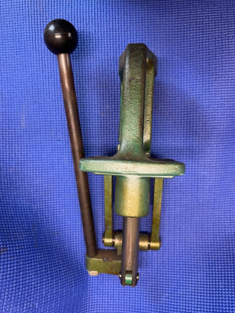 RCBS RC ll Rock Chucker Reloading Press