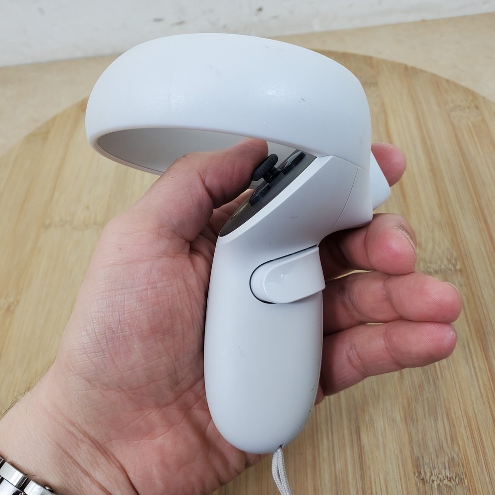 Meta Quest VR Replacement Left Controller - LX39EM