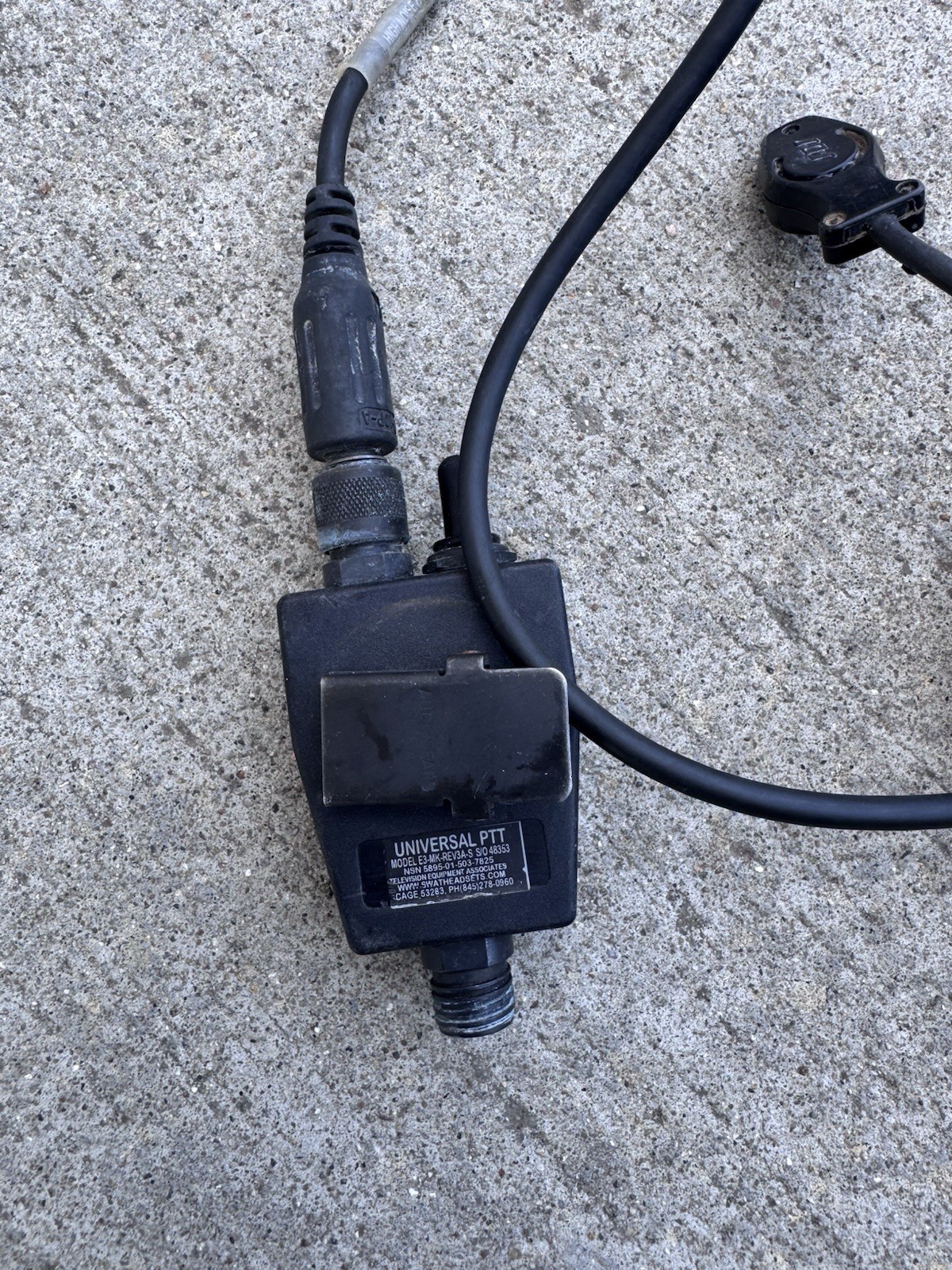 MSA Sordin Single Comm Headset w/ TEA 10 Pin PTT