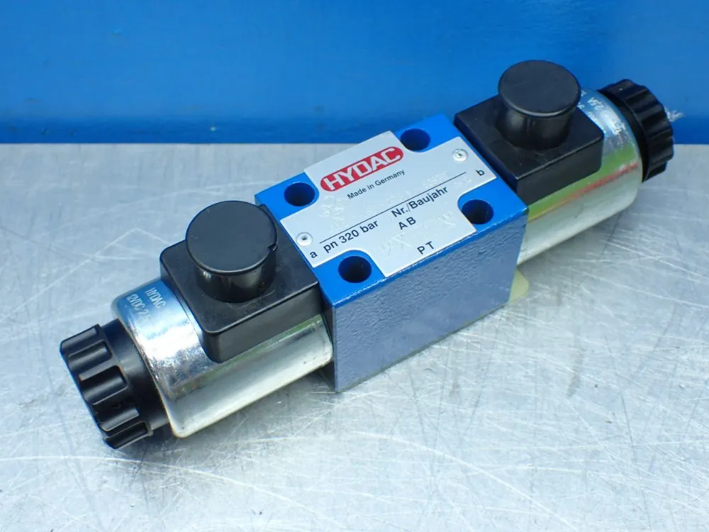 HYDAC HYDRAULIC DIRECTIONAL SPOOL VALVE. 4WE 6 J S01-12DG/V-6063117