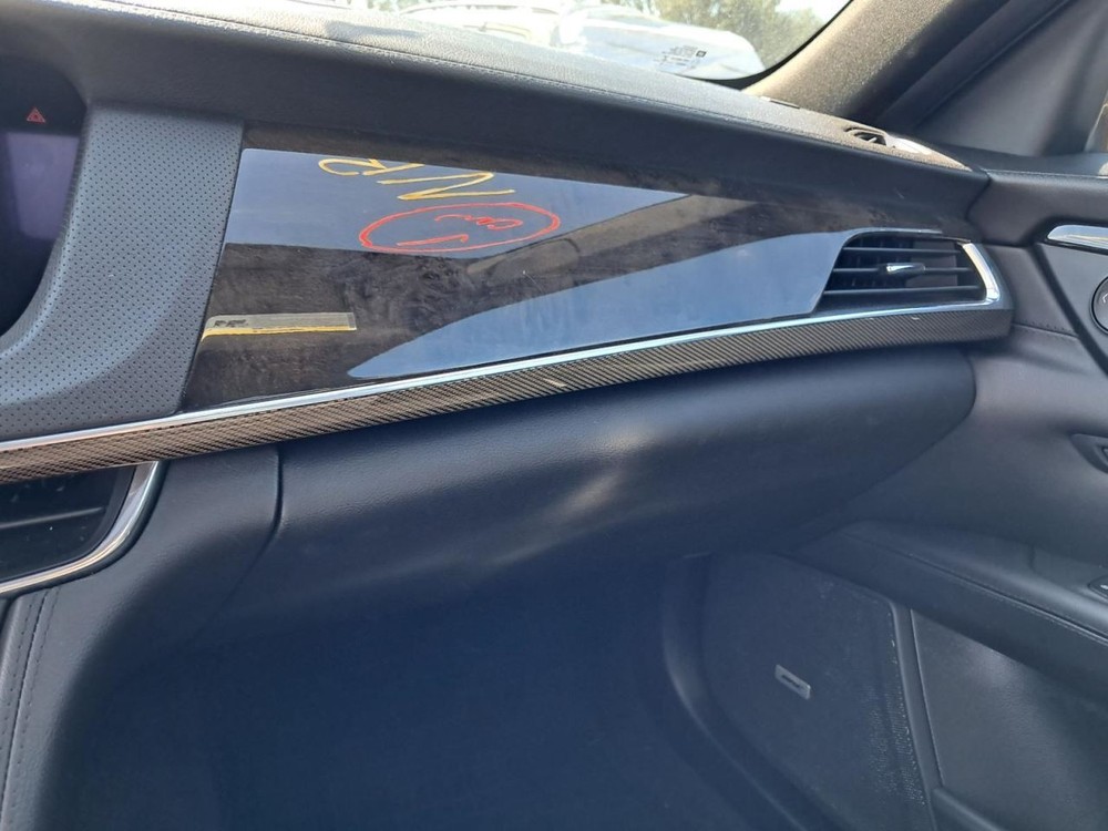 CT6 2017 Glove Box 4809727