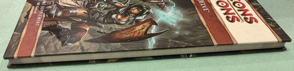 D&D Dungeon Delve Hard Cover