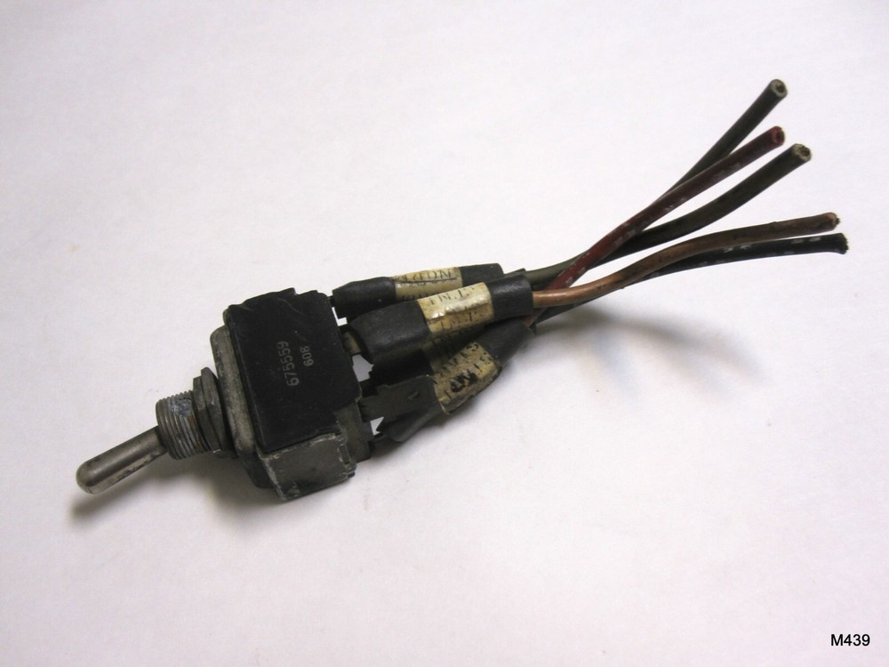 Mohawk Toggle Switch 675559