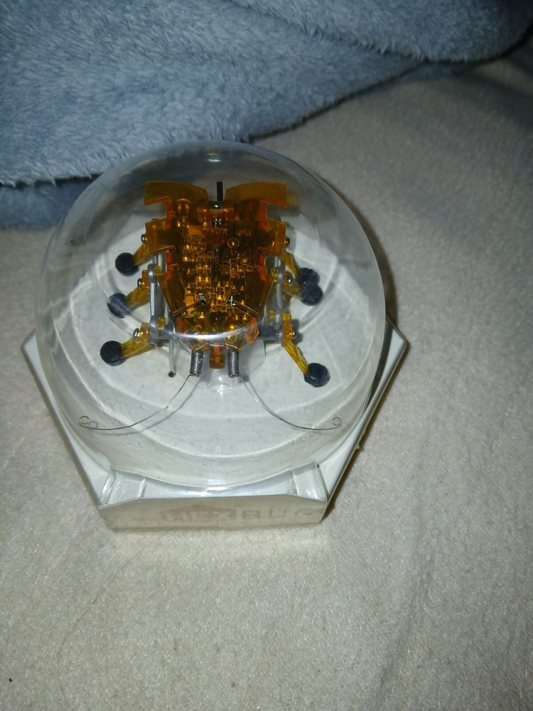 Hexbug Alpha Micro Robotic Creature New Vintage