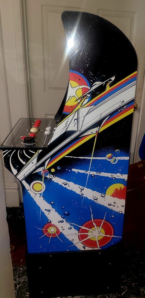 Arcade1Up Atari Deluxe 12-In-1 Arcade Machine with Riser. Asteroids Centipede