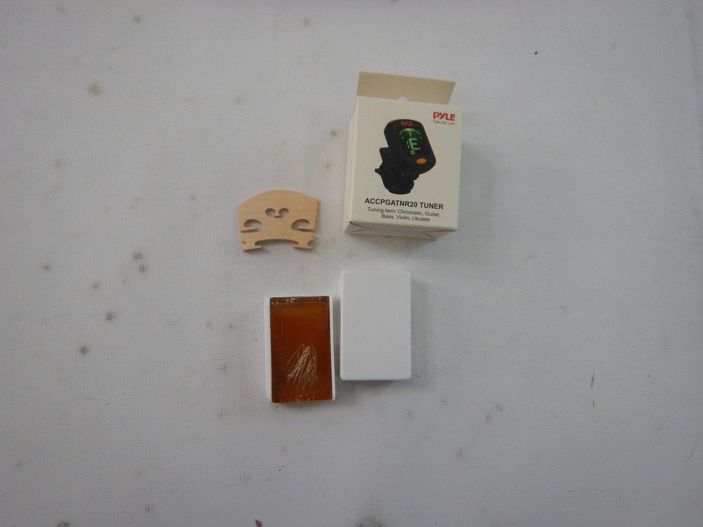 Pyle 1/4 Size Beginner Violin Starter Kit