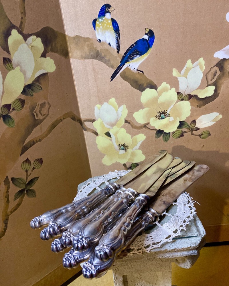 9 Holmes & Edwards Silverplate Dinner Knives Flatware Silverware Rare Antique