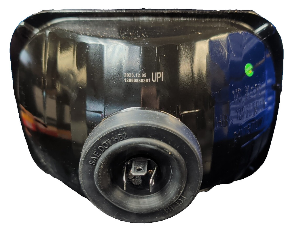 31389 UPI 5" X 7" Crystal Rectangular Headlight, Glass Lens