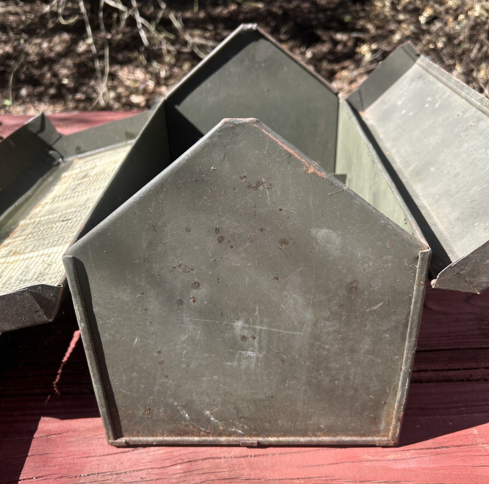 Vintage MILITARY TOOL Box ????