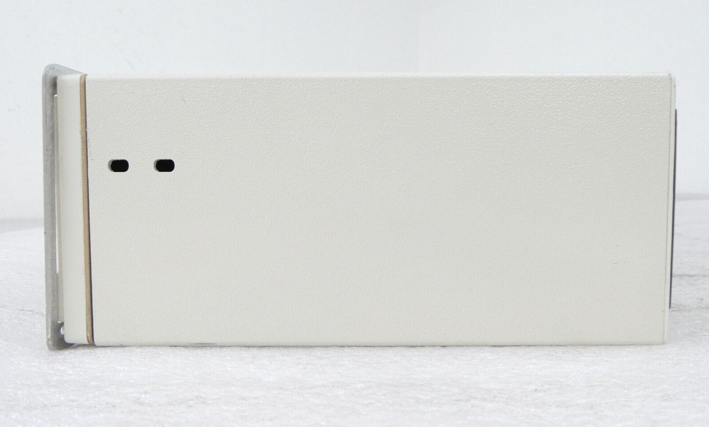 Veeco PZ3-80-1-01-101 Gas Concentration Sensor Controller PIEZOCON As-Is