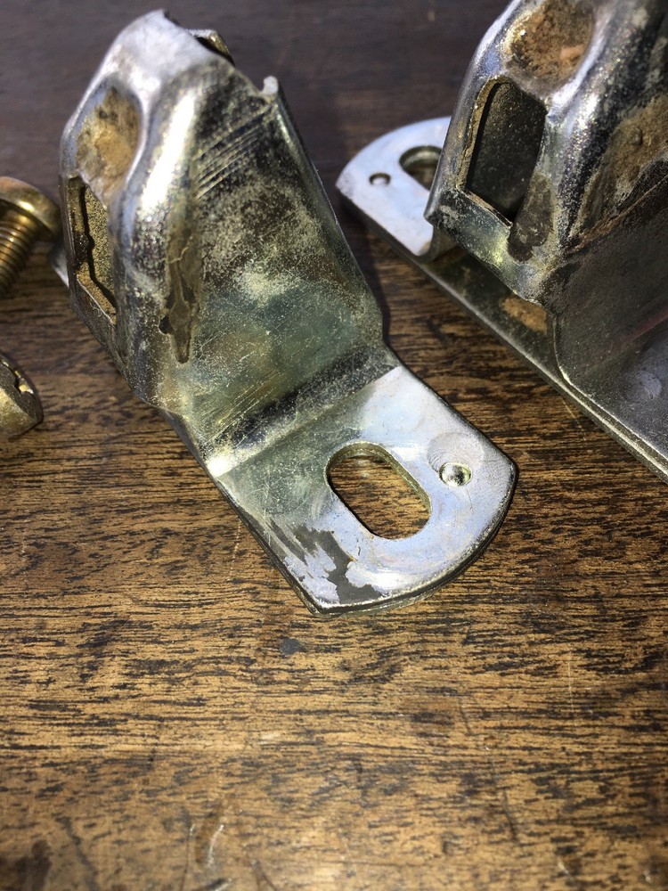 Merceds-Benz R107 Convertible Tonneau Hinge Pair
