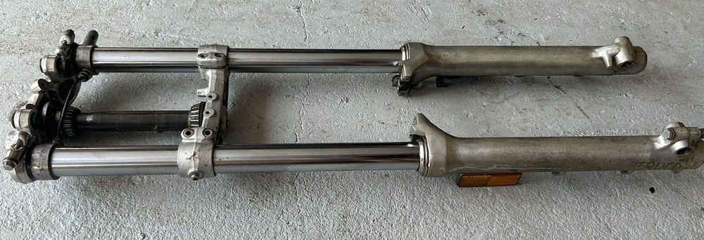 Yamaha Virago 1000 Front Forks Complete