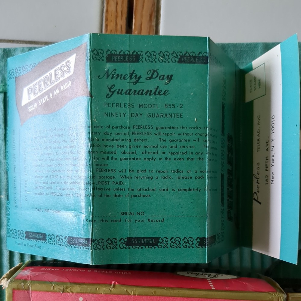 Peerless Solid State Model 855 Transistor Radio in Box Vtg 1966