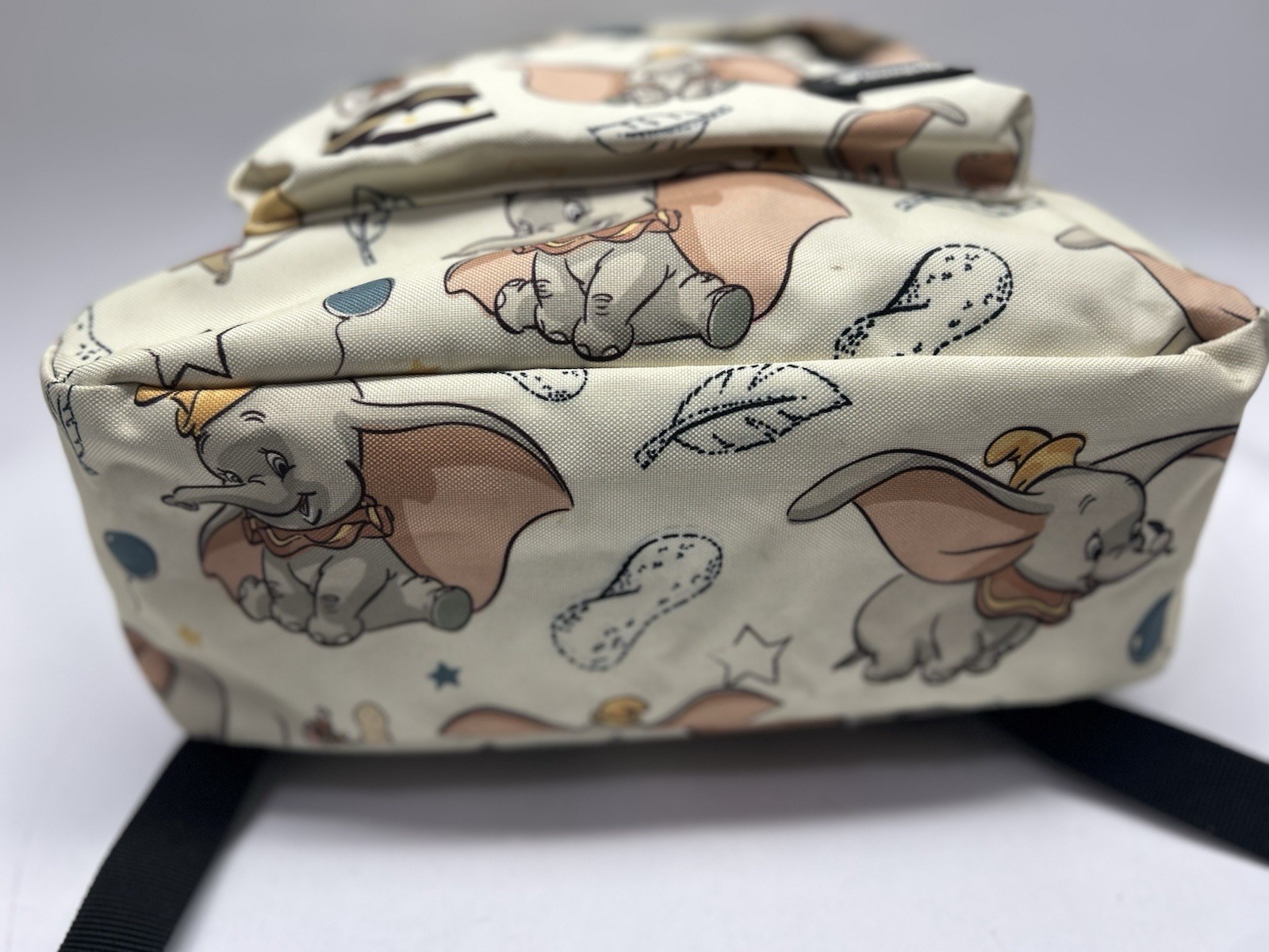 Disney x Loungefly Dumbo White All Over Print Large Backpack Rare See Pics