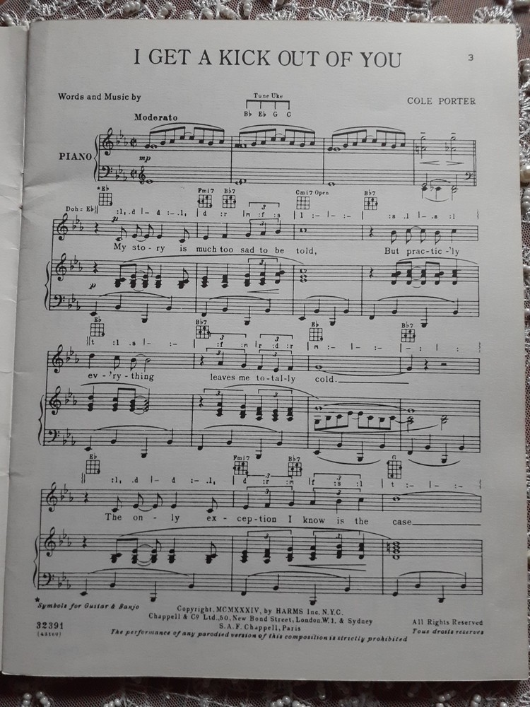 SING WITH SINATRA - Piano, Guitar & Voice