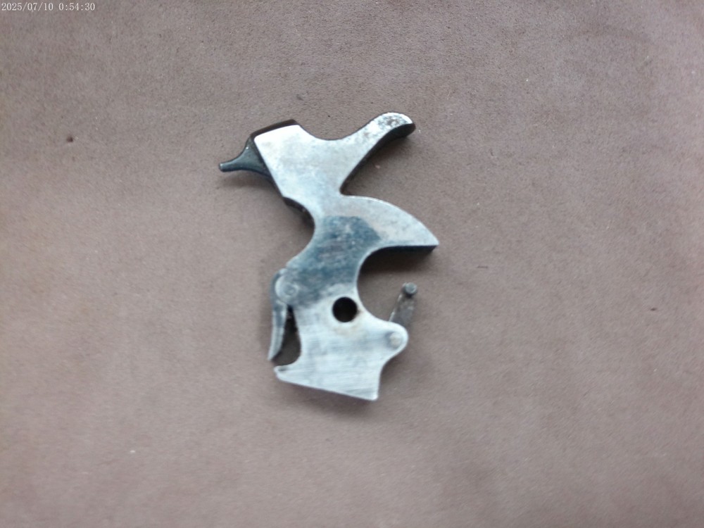 Colt 1917 DA revolver hammer