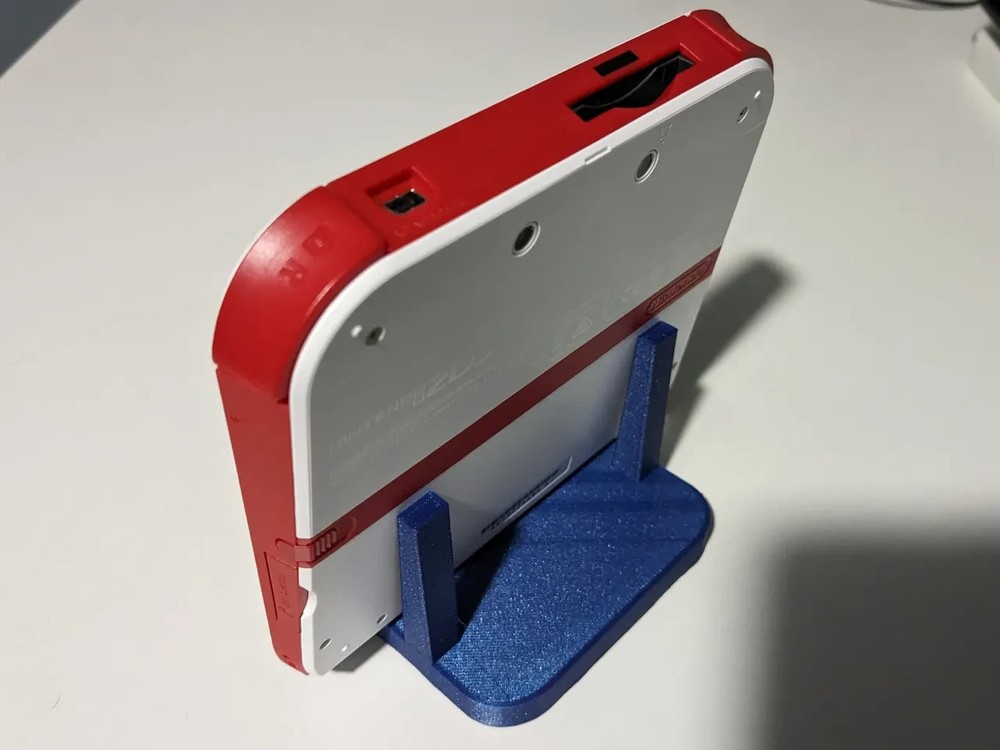 Nintendo 2DS Stand
