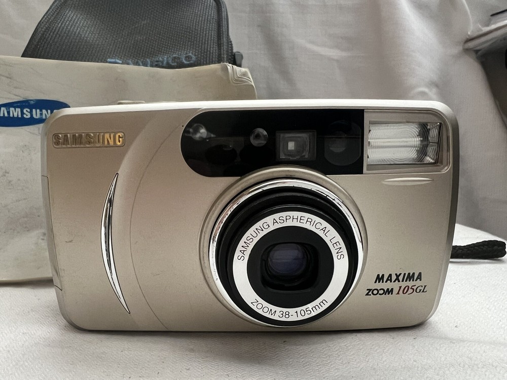 Samsung Maxima Zoom 105GL Date 35mm Camera