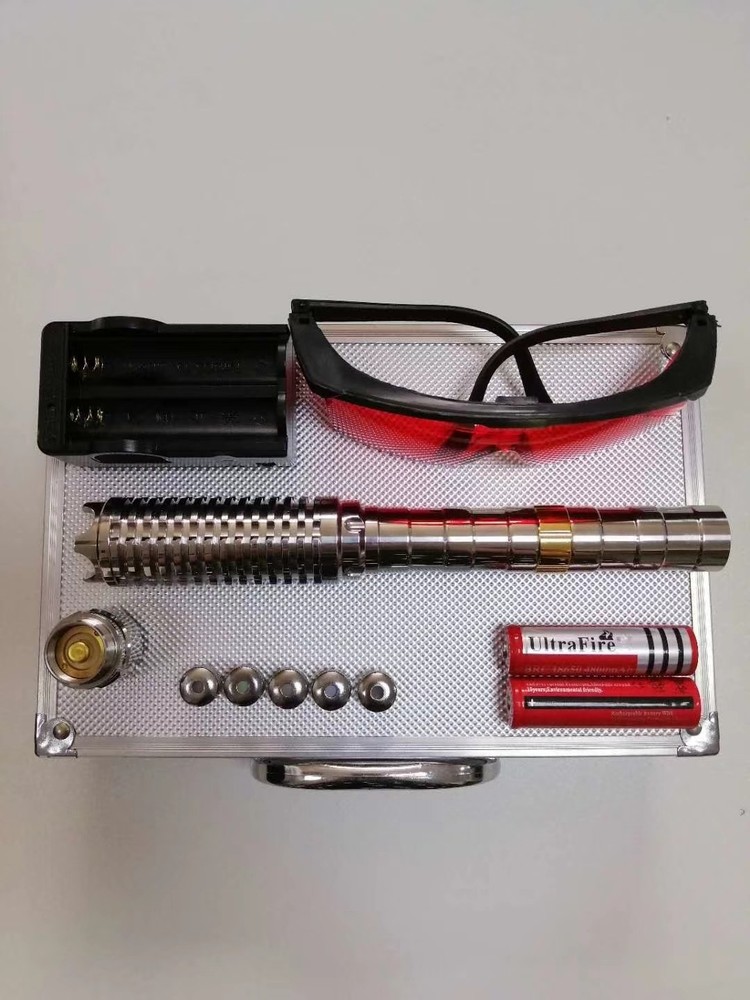 high power blue burning laser pointer 50000 mw laser pointer high power Focus