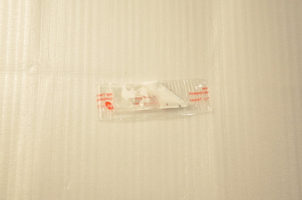 5 bag White Thermal Grease Silicone Compound Paste For PC CPU GPU Heatsink LED