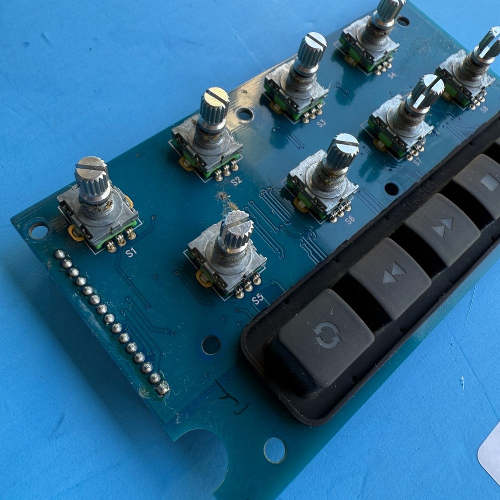 M-AUDIO AXIOM PRO 49 MIDI Controller OEM Part: Encoder Knob PCB Board & Pad