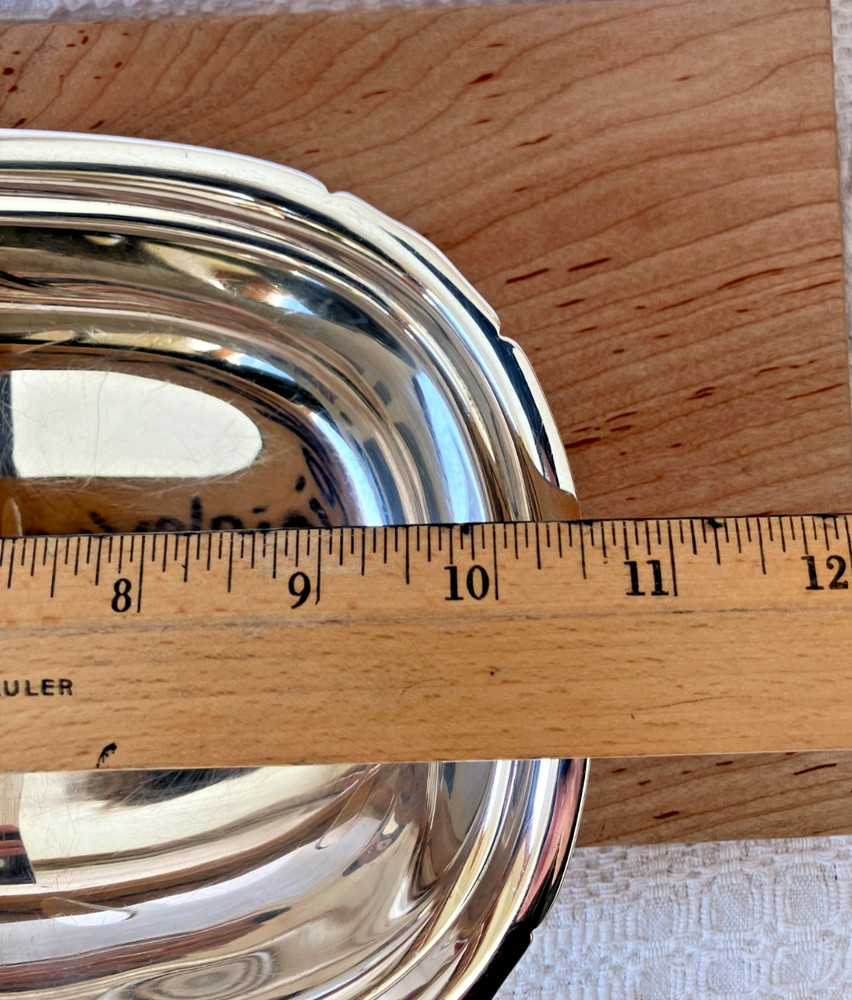 Reed & Barton Mayflower 5001 Silver Plate Double Vegetable Bowl with Lid