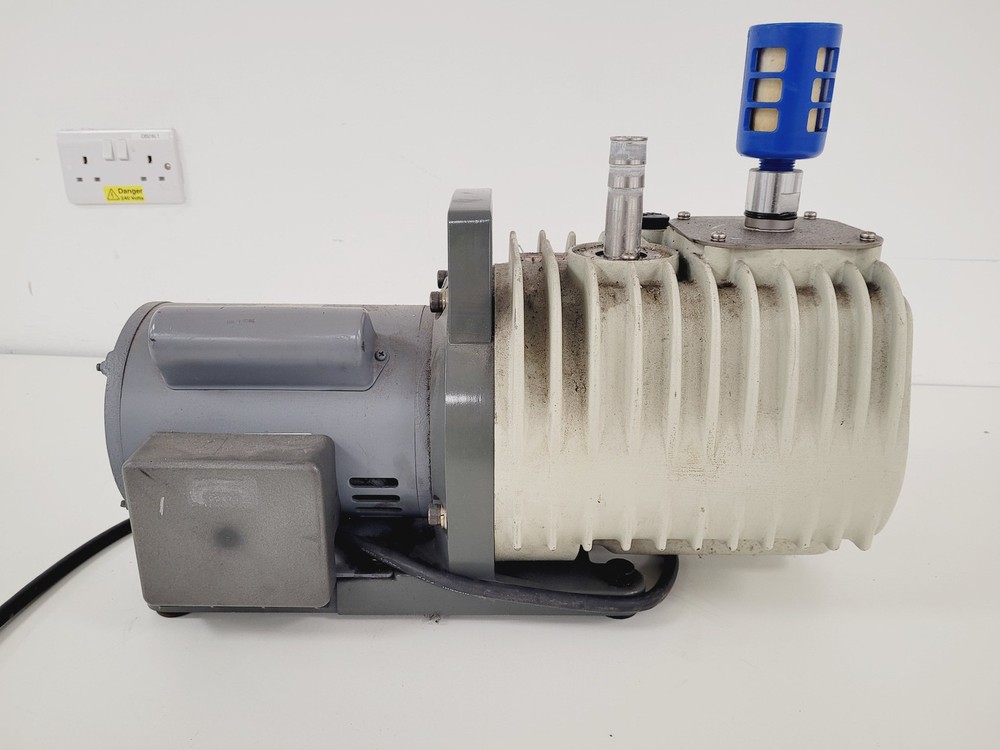 Hitachi S4000 Microscope (SEM) Scanning Electron Microscope Lab