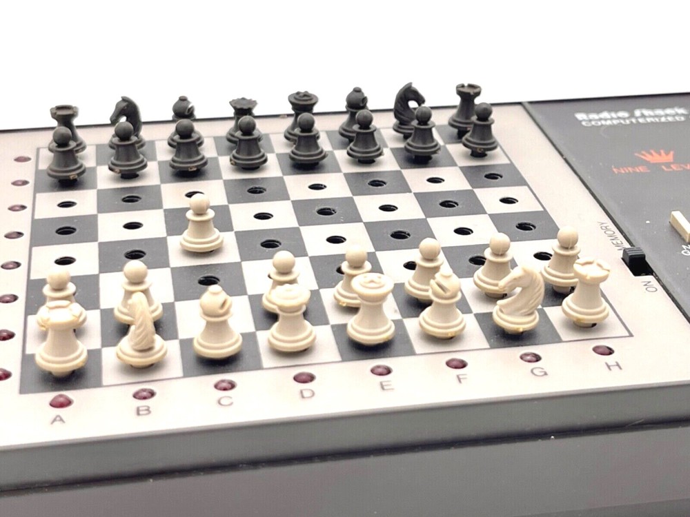 Radio Shack Computerized Chess Portable 1650 Individual Replacement Pieces