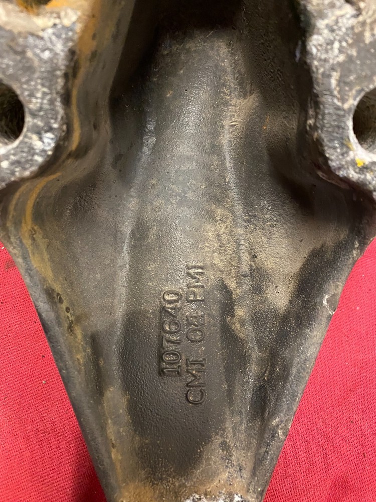 PETERBILT REAR CAB SUPPORT ,MOUNT, BRACKET SUSPENSION MOUNT 29 05988