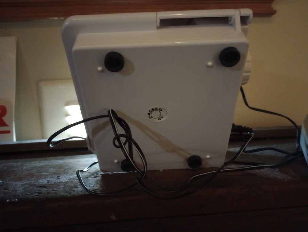Singer TS-380 + Tiny Serger Machine W/ Box, Pedal, String, Manual (Please Read)
