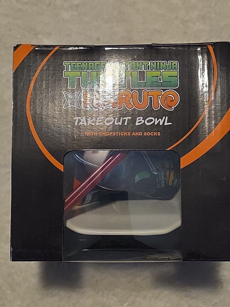 COLLECTABLE TMNT X NARUTO COLLABORATION BOWL BUNDLE” INCLUDES SOCKS