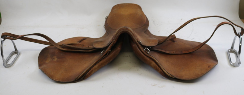 English Saddle