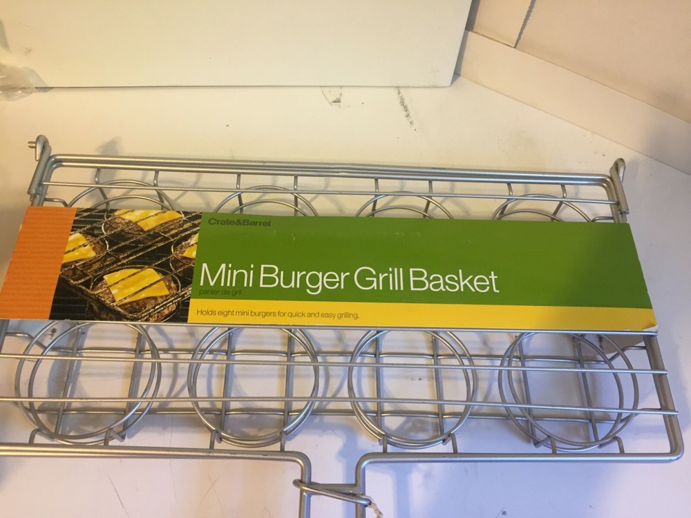 CRATE & BARREL MINI BURGER GRILL BASKET NEW!