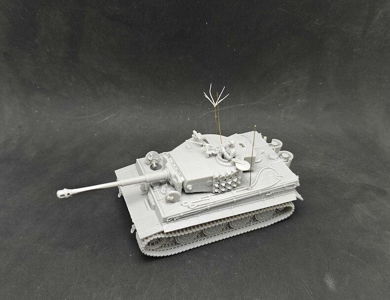 3D Printing 1/72 Panzerkampfwagen VI Ausf.E (Tiger I) Command Version with kit