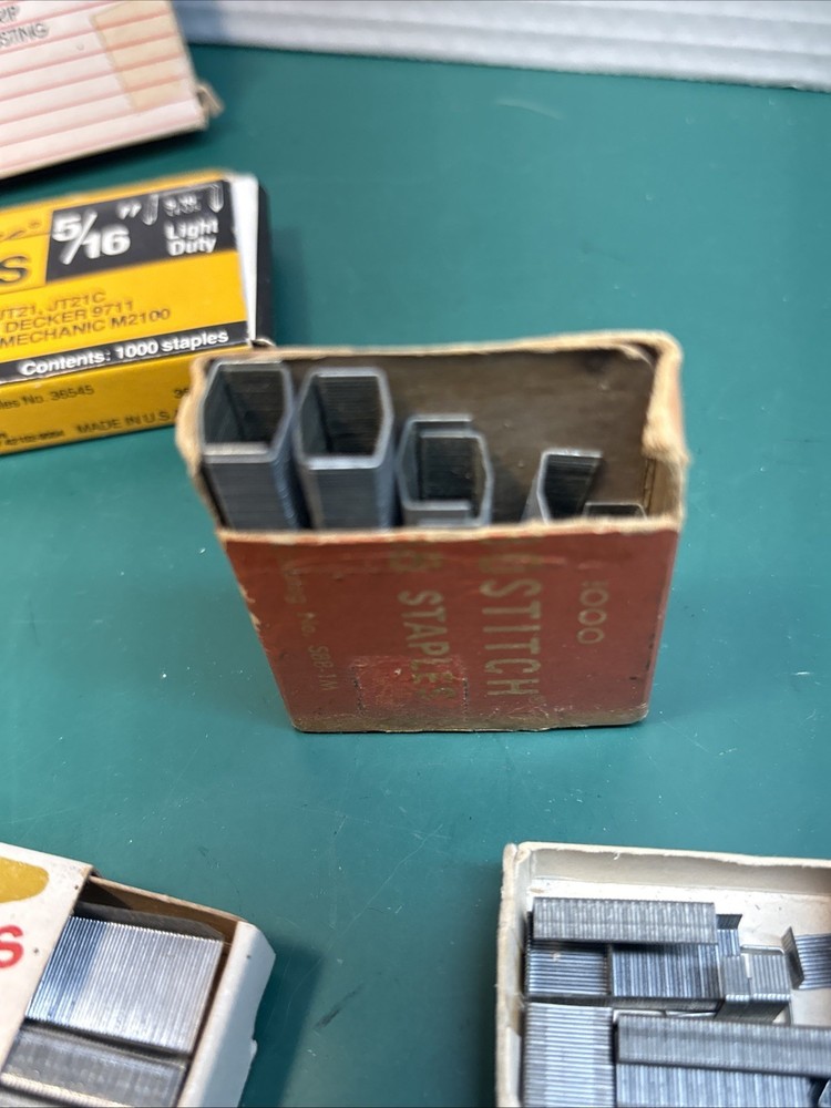 Various Brands VINTAGE STAPLES Different Sizes Open 6 Boxes
