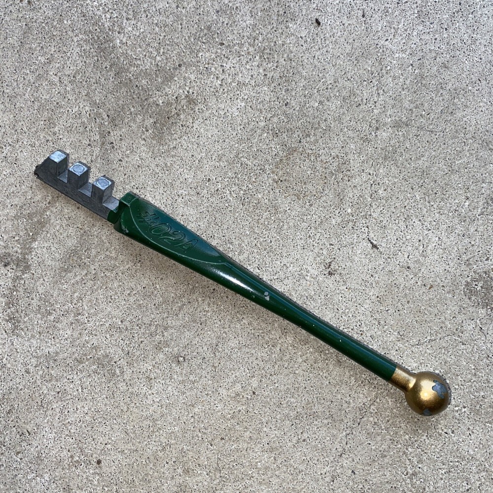 Fletcher Gold Tip #02A Glass Cutter
