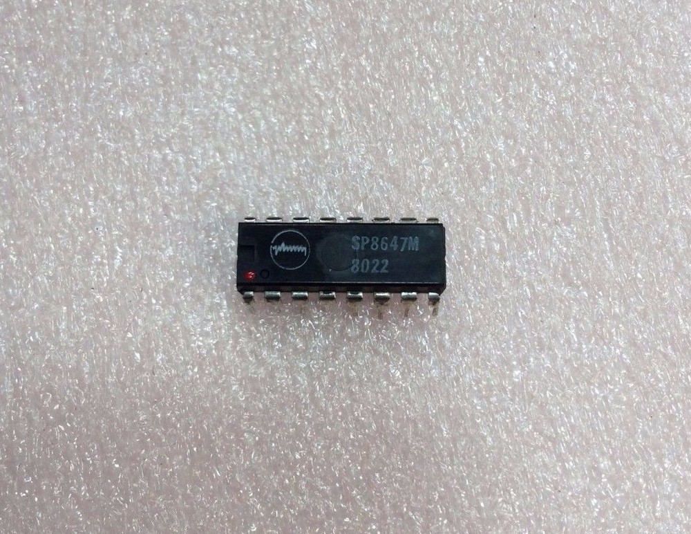 2 PIECES:  PLESSEY SP8647M
