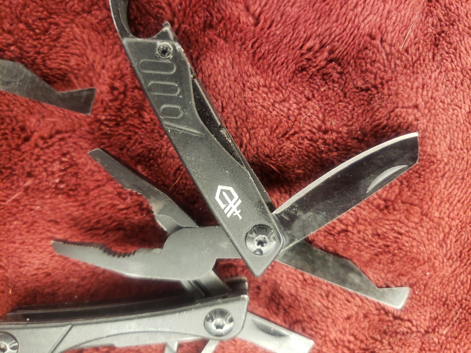 Lot of 2 Gerber Multi Tool Dime multiplier Black & Purple